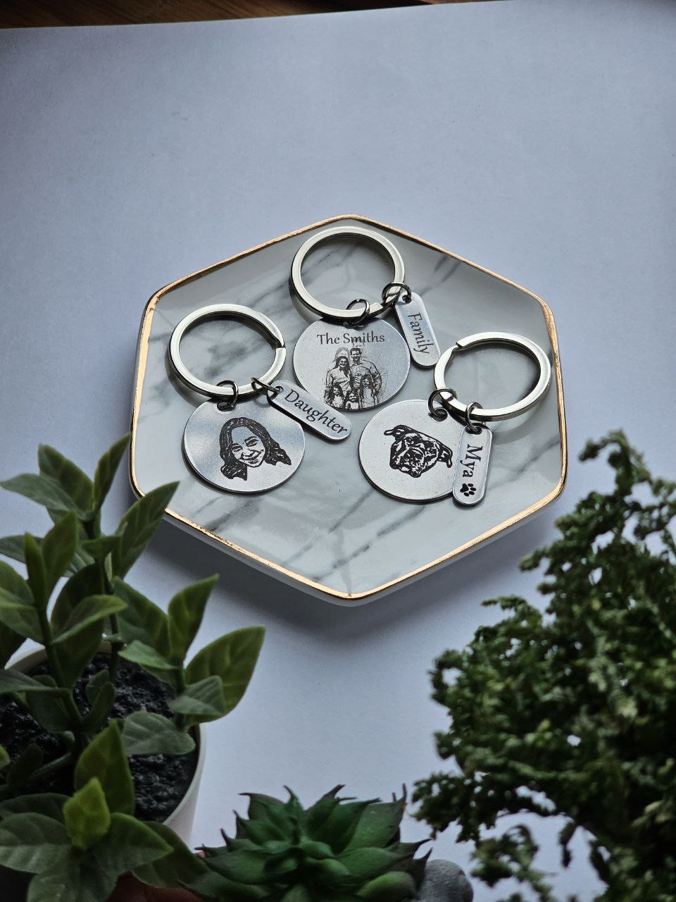 Custom laser engraved family or pet photo portrait keychain with name